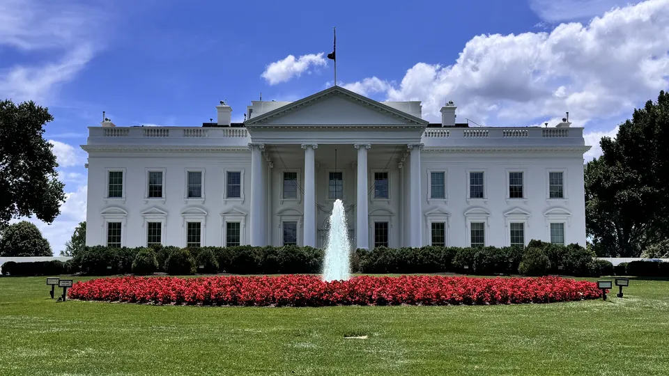 The White House and its north lawn on a summer day