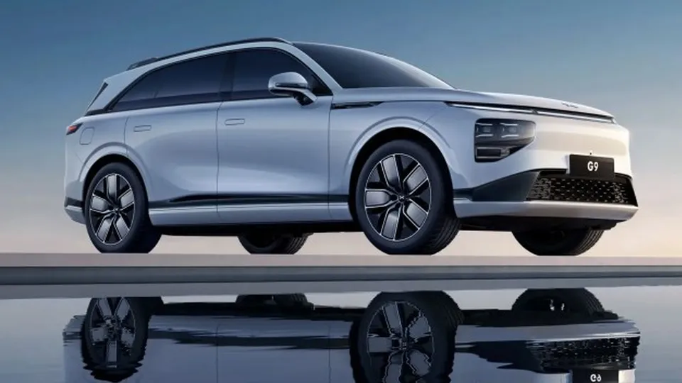 XPENG G9 SUV front three-quarter view